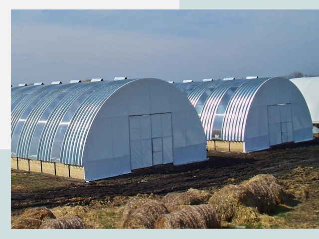 Сельскохозяйственные здания в Усть-куте