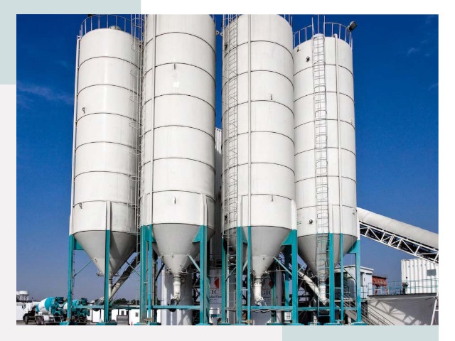 Строительство цементных силосов в Усть-куте